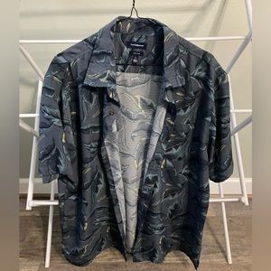 Croft & Barrow button up short sleeve shirt, size-Large.